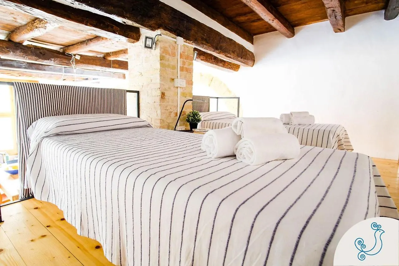 Appartamento Scuderie Reali - Loft in Castello, old town Cagliari Italia